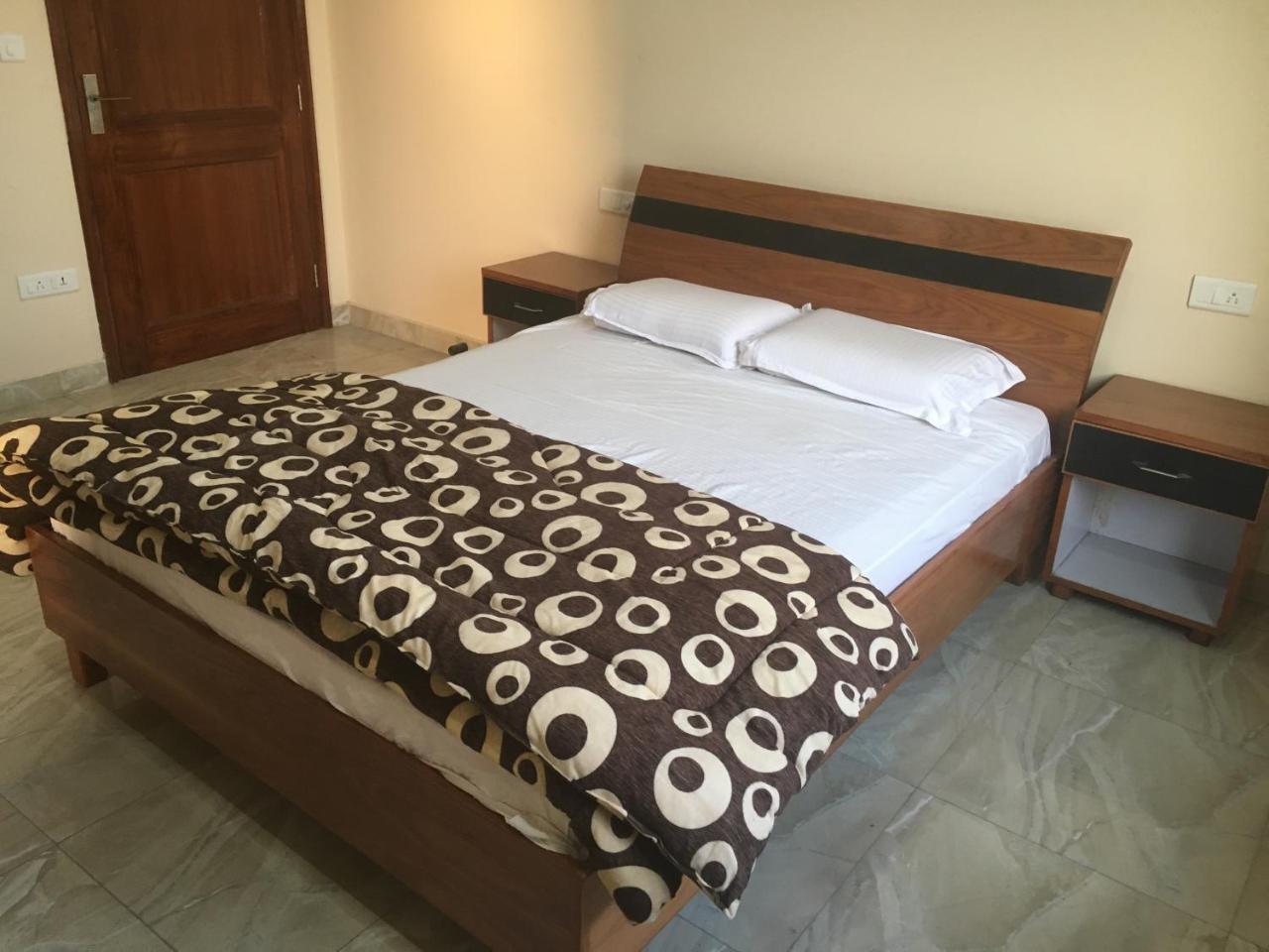 Shiv Hotel And Joe'S Bar & Restaurant Jandiala Екстериор снимка