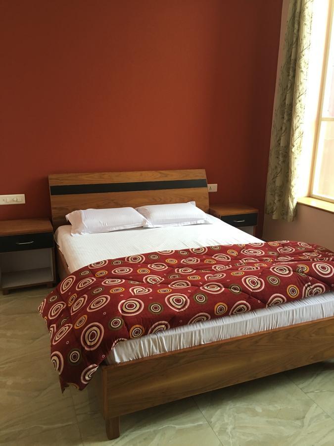 Shiv Hotel And Joe'S Bar & Restaurant Jandiala Екстериор снимка